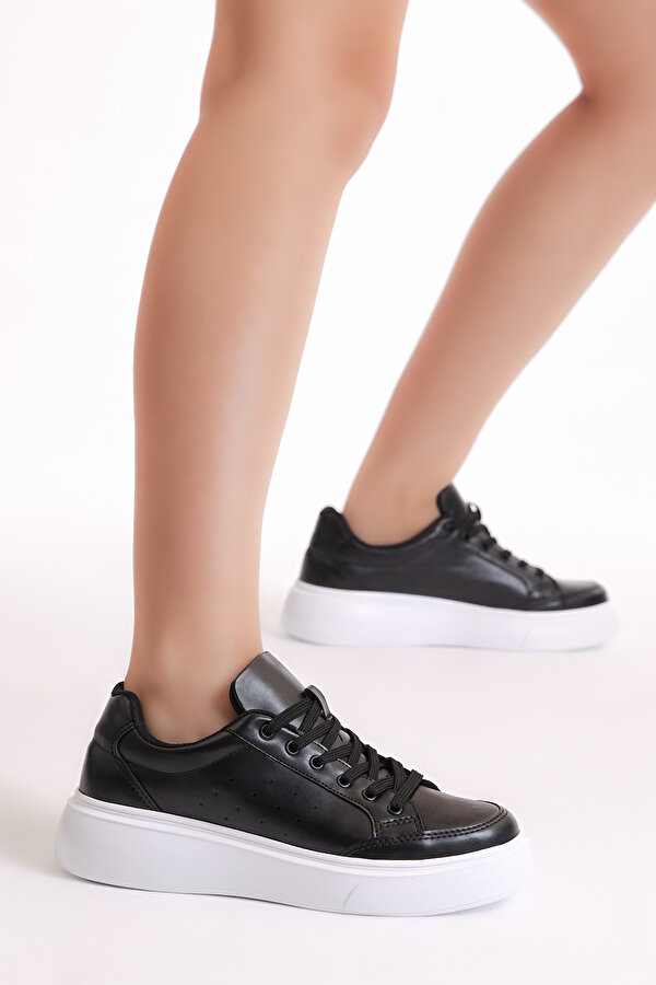 Tonny Black Kadın Siyah Poli Taban Bağcıklı Spor Ayakkabı