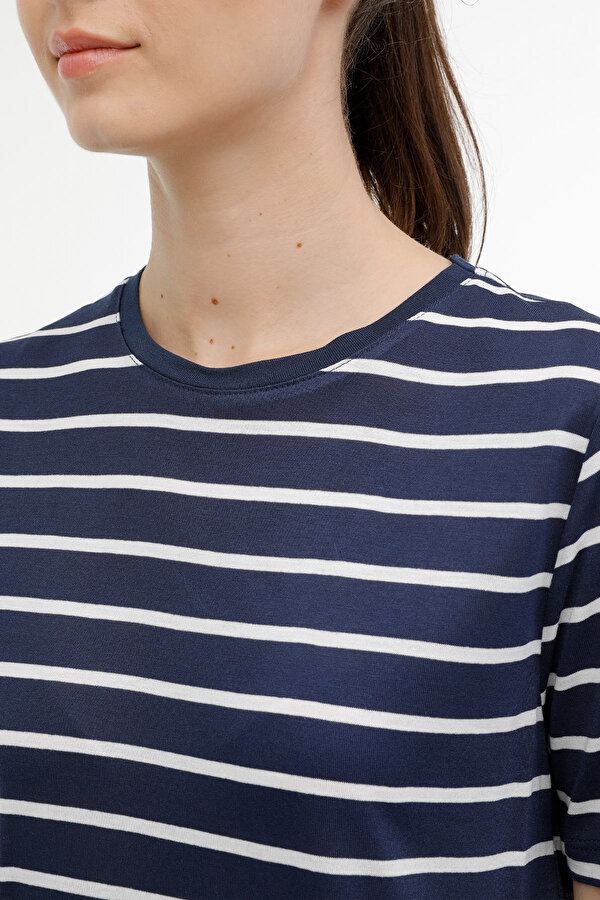 Kinetix WL GABY 11T7125 3FX Lacivert Kadın Kısa Kol T-Shirt