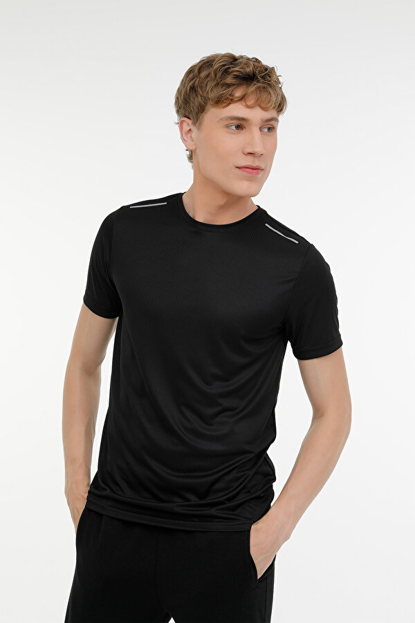Kinetix ML NESAR 11PRF18 3PR BLACK Man 054