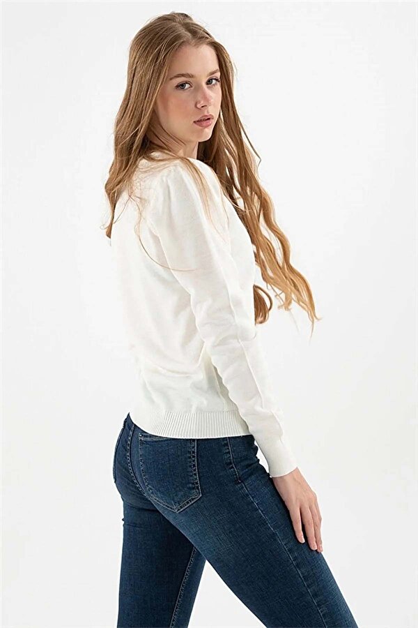Fashion Friends Kadın V Yaka Kazak 23K0244K1 Ekru