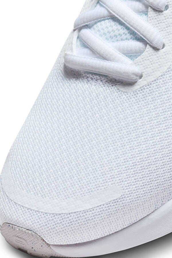 Nike W  Revolution 7 Белый Женщина Кроссовки Для Бега