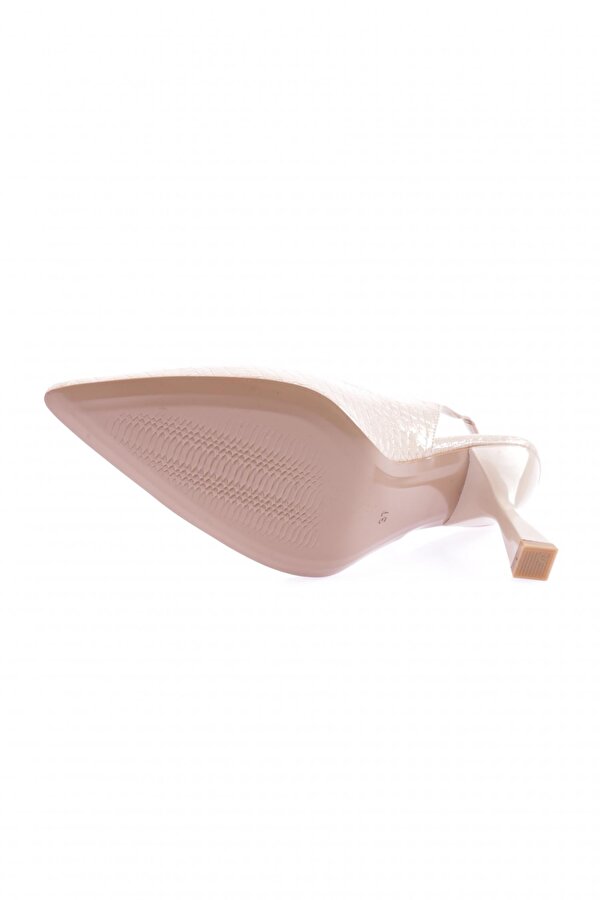 DGN 03-23Y Kadin Sivri Burun Şeffaf Detayli Aksesuarli Topuklu Ayakkabi