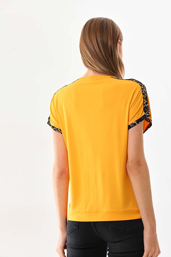 Sistas Kadın Desenli V Yaka Kısa Kol Bluz 23151 Sarı