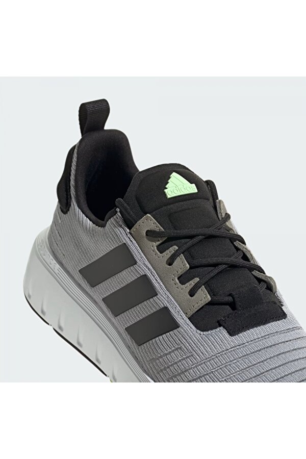 Swift run gray discount