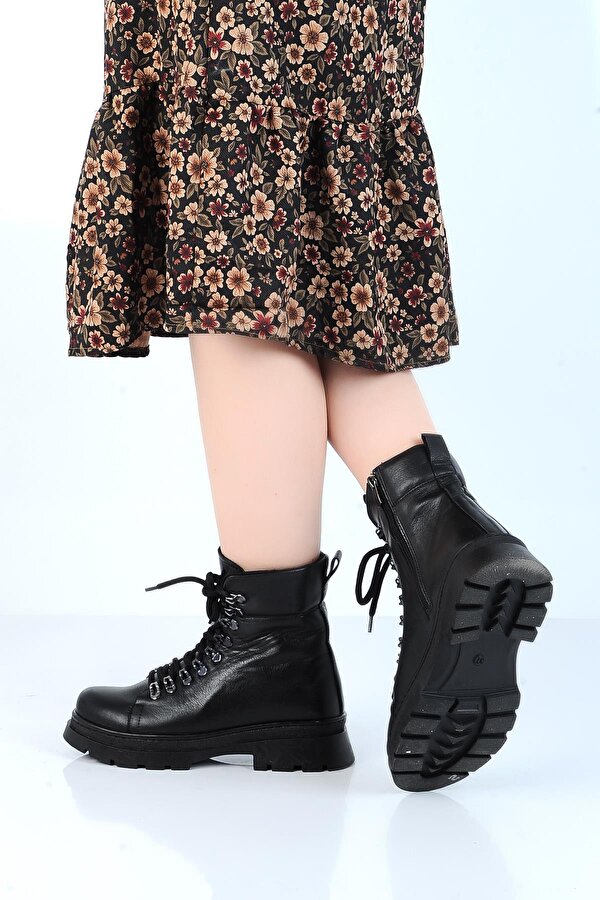 BULLDOZER 240804-Z Siyah Kürklü Deri Kadın Düz Bot