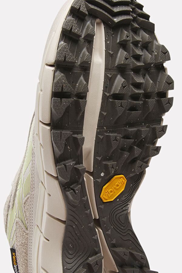 REEBOK Shoes Reebok Zig Kinetica 2.5 Edge Win Бежевый 010