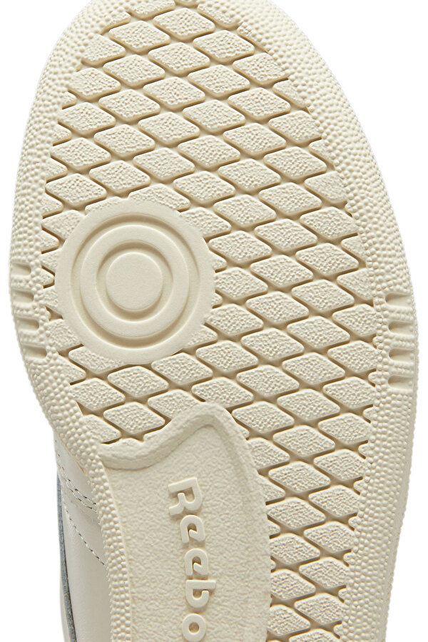 Reebok Club C 85 Vintage Бежевый Женщина Полуботинки