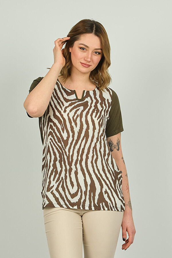 Ella Camelia Kadın Zebra Desenli Kısa Kol Bluz 20E016 Haki