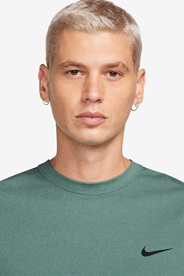 Nike M NK DF UV HYVERSE SS Yeşil Erkek Kısa Kol T-Shirt