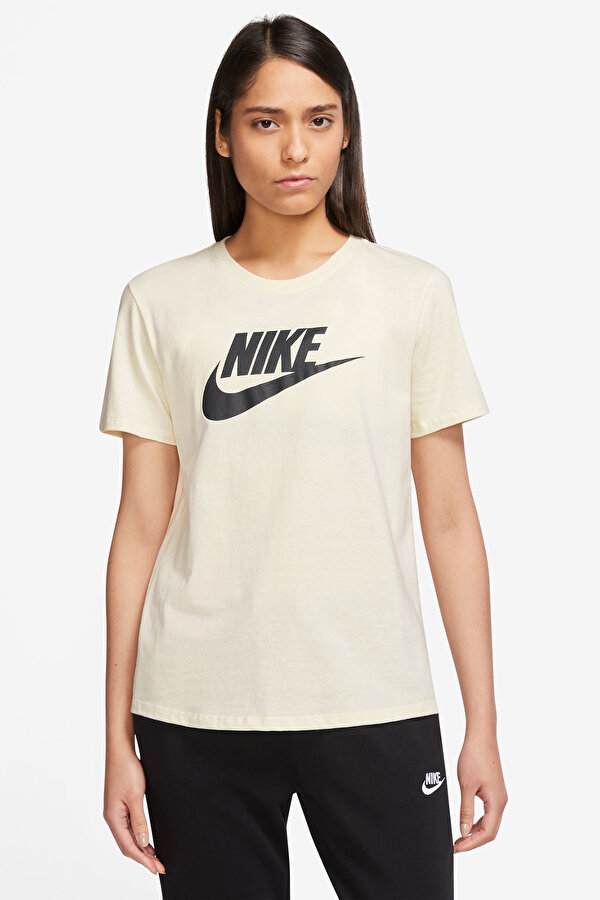 Nike W NSW CLUB SS TEE ICN FTR Beyaz Kadın Kısa Kol T-Shirt