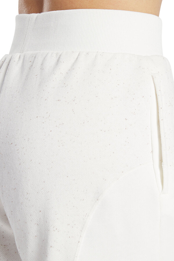 Reebok VARSITY HR SHORT BEIGE Woman 337