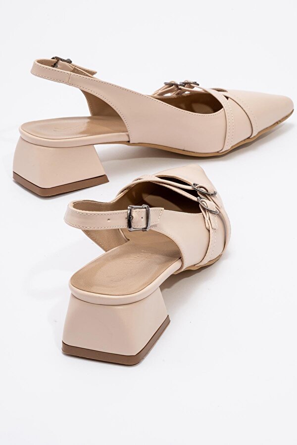 Ccway Kadın Çapraz Bantlı Sandalet TEN CİLT