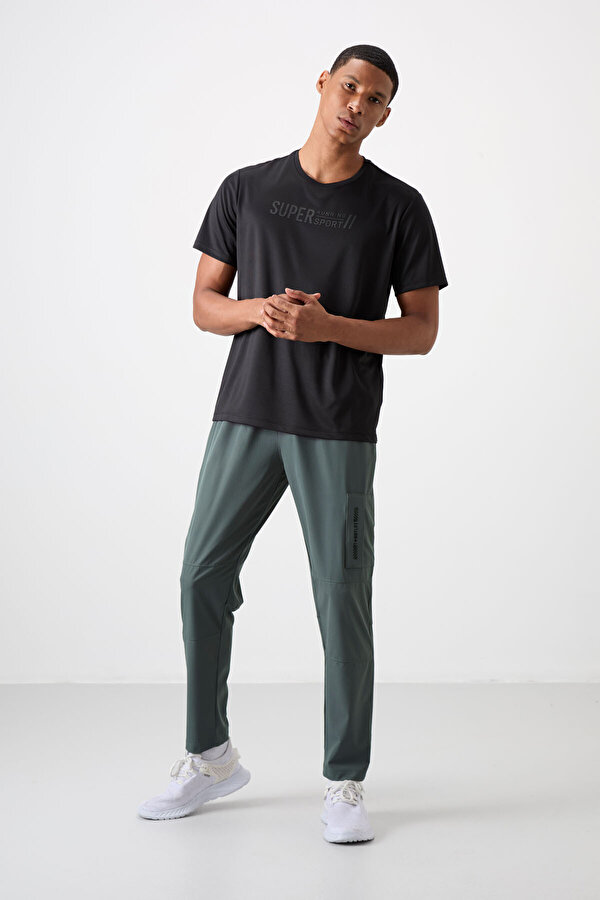 TOMMYLIFE Siyah Polyester Nefes Alan Dokulu İnce Esnek Standart Fit Erkek Performans T-Shirt - 88385