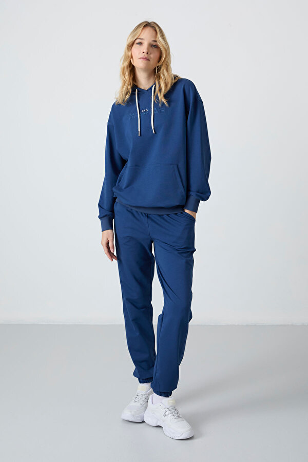 TOMMYLIFE Parlament Kapüşonlu Kanguru Cep Oversize Lastik Paça Kadın Eşofman Takımı - 95288