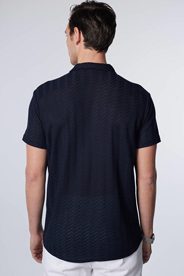 Tudors Erkek Slim Fit Dar Kesim Kısa Kollu Nefes Alan  Örme Doku Armür Desenli Lacivert Gömlek