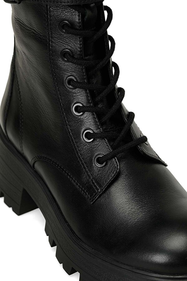 Nine West PITAN 4PR Siyah Kadın Postal