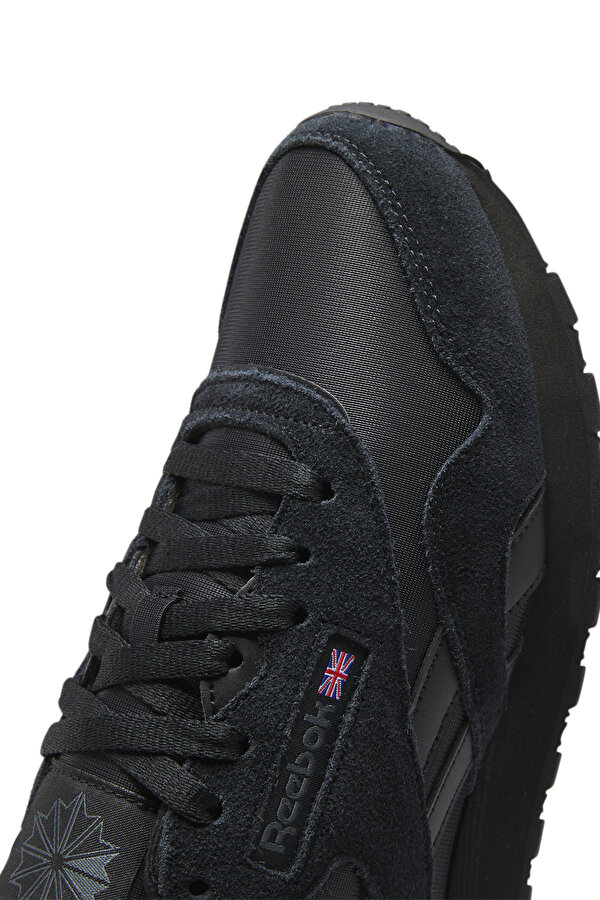 Reebok CL NYLON BLACK Man 001