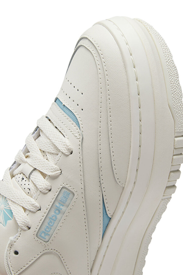 Reebok Club C Extra Бежевый Женщина Полуботинки