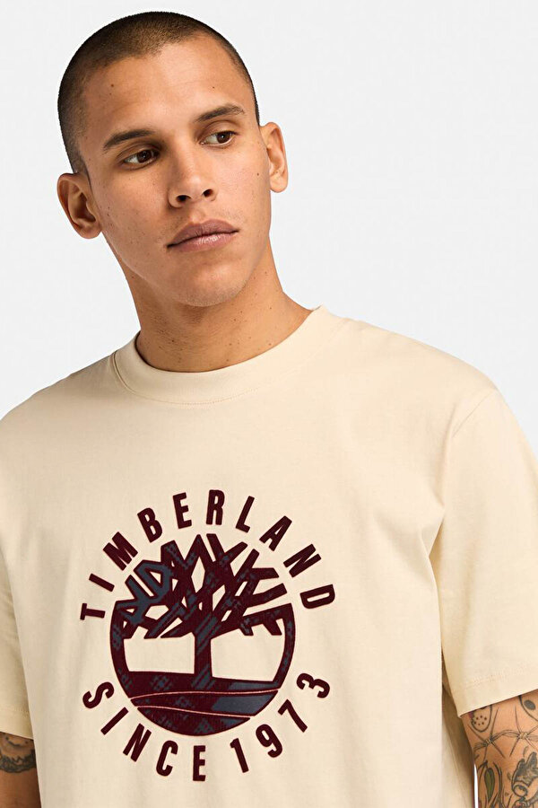 Timberland Holiday Front Graphic SS Krem Erkek Kısa Kol T-Shirt