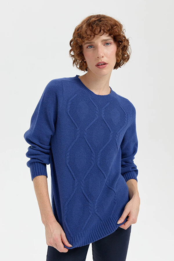 Desen Triko Kadın Sıfır Yaka Dikişsiz Önü Baklava Örgü Yün Kazak 24217 Mavi