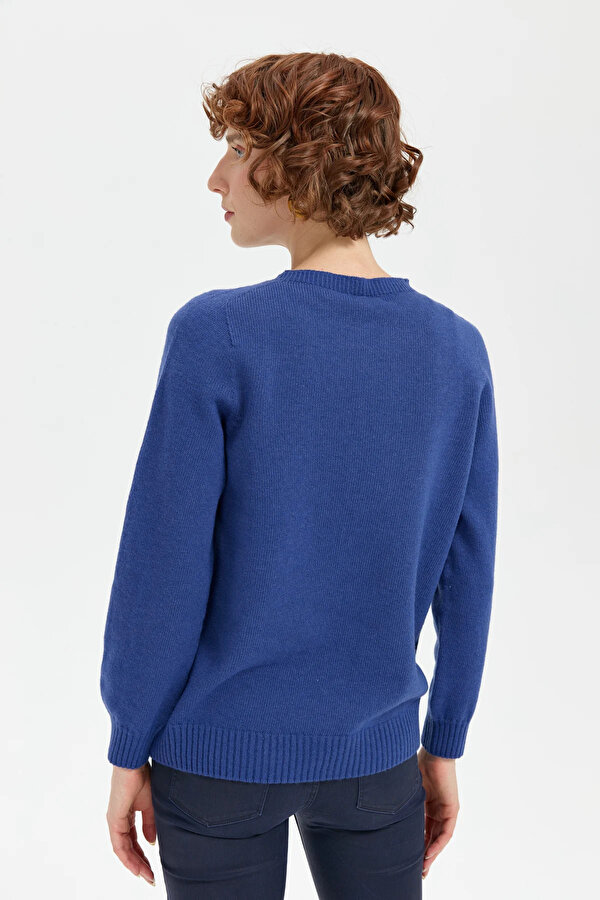 Desen Triko Kadın Sıfır Yaka Dikişsiz Önü Baklava Örgü Yün Kazak 24217 Mavi