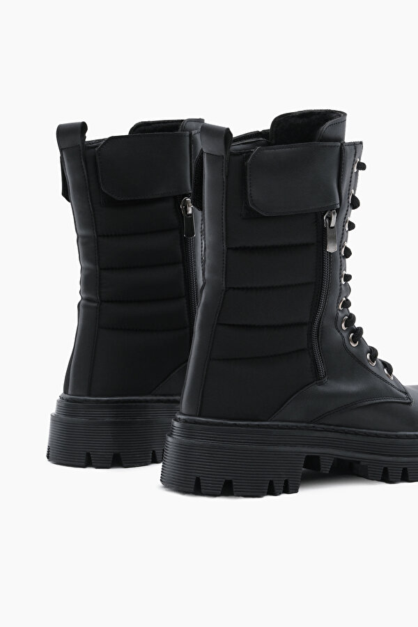 Tonny Black Kadın Siyah Cilt Termo Taban Nakışlı Dilim Desenli Cırtlı Bağcıklı ve Fermuarlı Bot