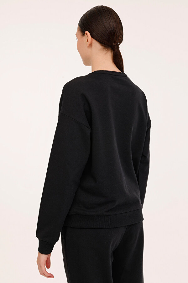 Kinetix WB AURA BSC 16OV82 4PR BLACK Woman Sweatshirt