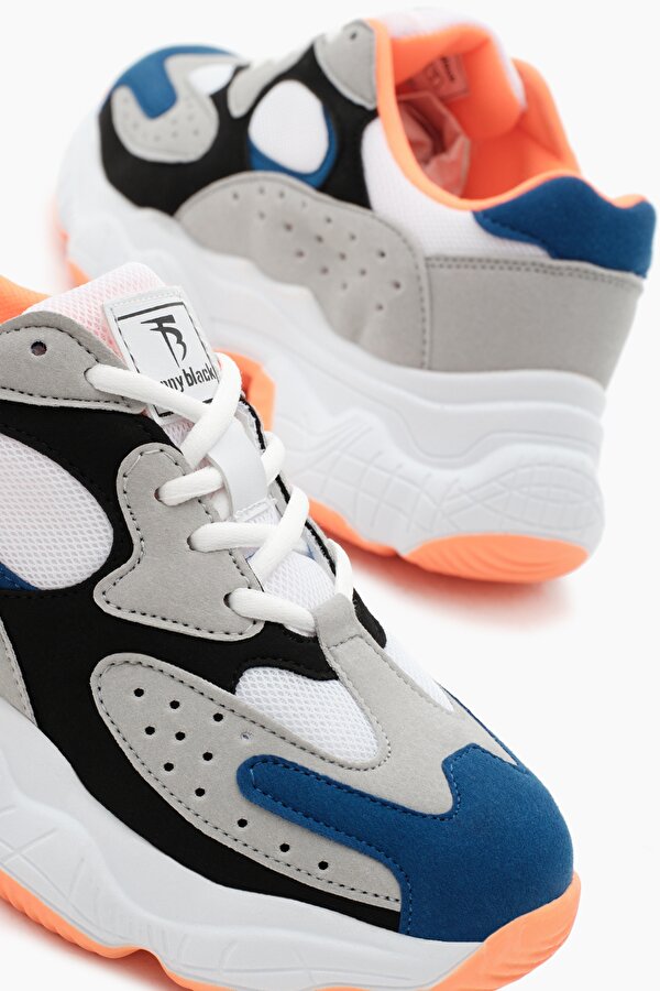 Tonny Black Kadın Buz Sax Rahat Kalıp Yüksek Taban Bağcıklı Spor Ayakkabı