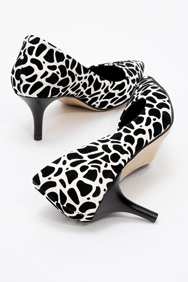 Ccway Kadın Sivri Burunlu Stiletto ZEBRA