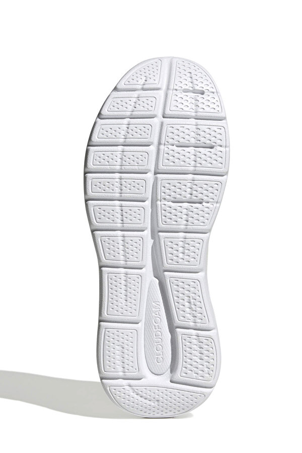 adidas CLOUDFOAM COMFY Beyaz Kadın Koşu Ayakkabısı