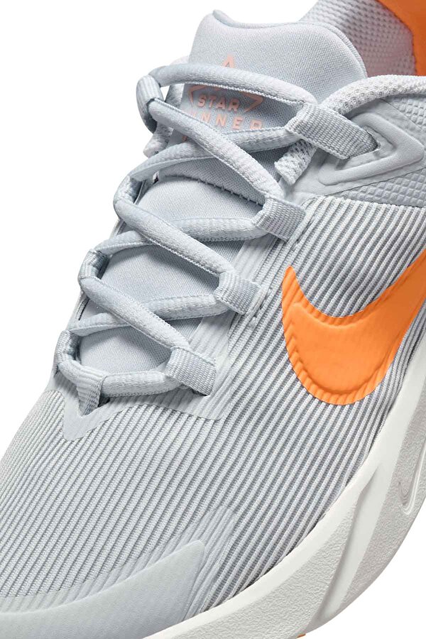 Nike Star Runner 4 Gri Unisex Koşu Ayakkabısı
