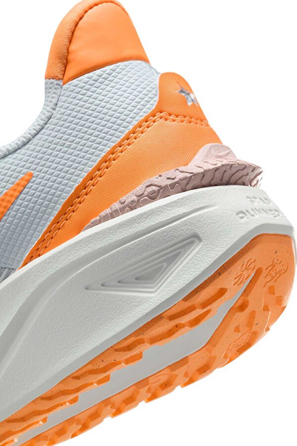 Nike Star Runner 4 Gri Unisex Koşu Ayakkabısı