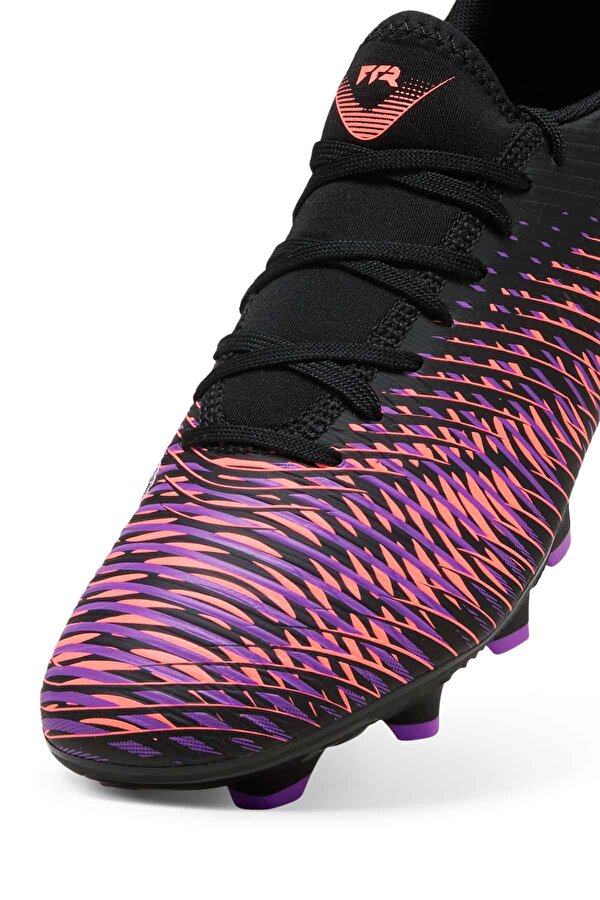 Puma FUTURE 8 PLAY FG/AG Siyah Erkek Krampon