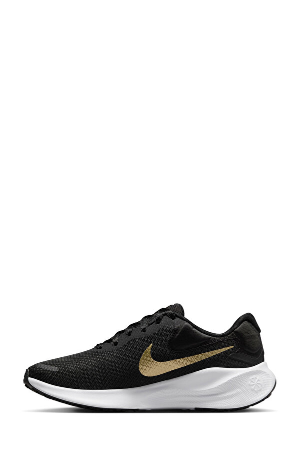 Nike Revolution 7 BLACK Woman Running
