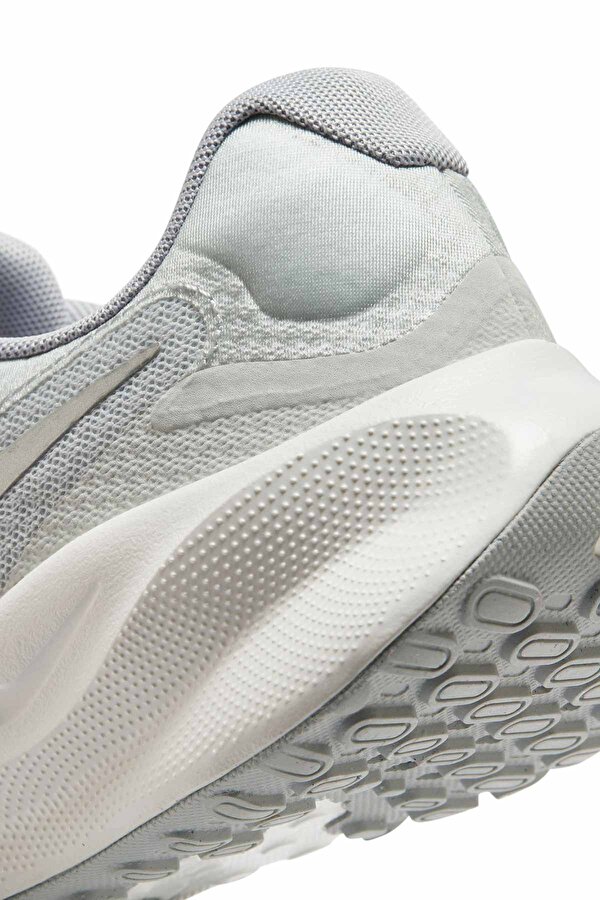 Nike Revolution 7 Gri Kadın Koşu Ayakkabısı