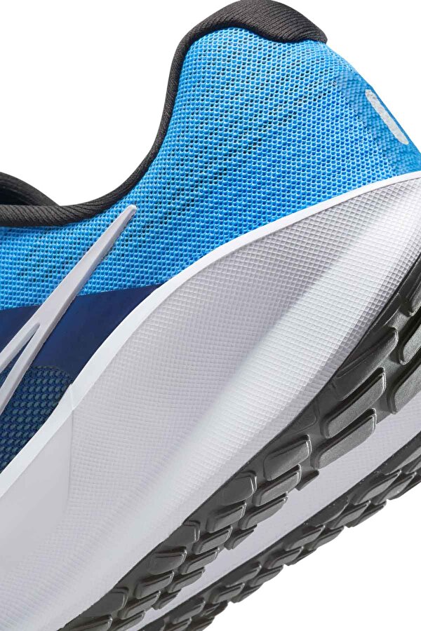 Nike Downshifter 13 BLUE Man Running