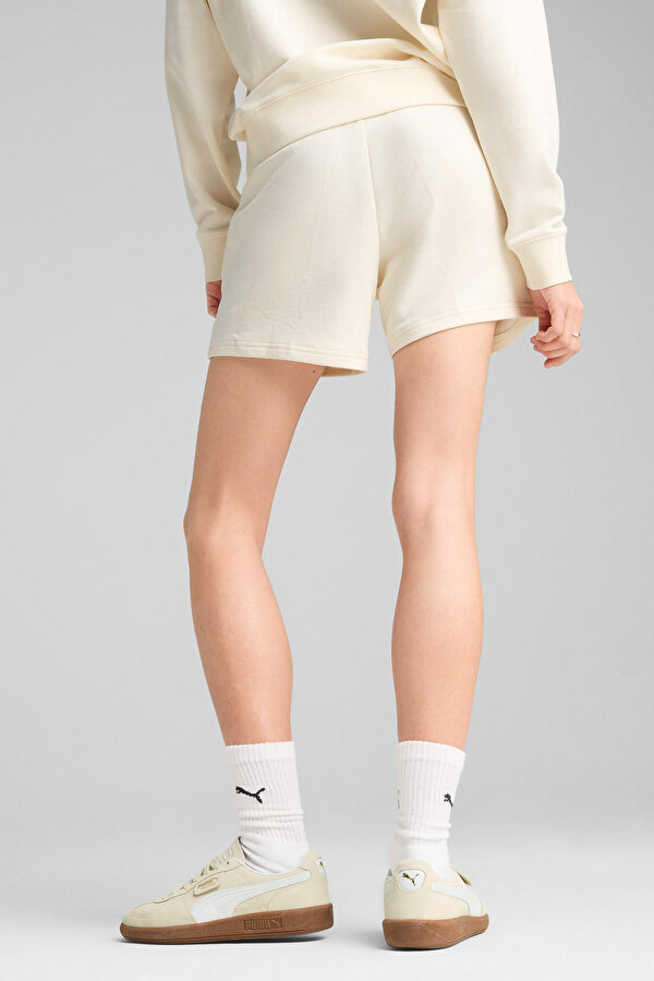 Puma ESS ELEVATED Mid-Rise Beyaz Kadın Şort
