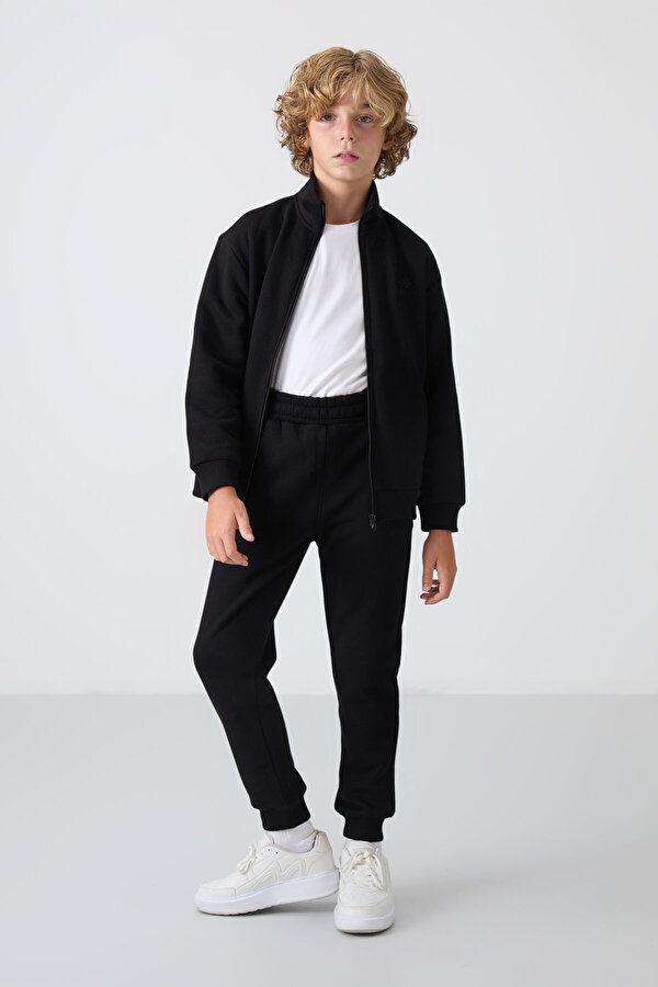 TOMMYLIFE Siyah Pamuklu Kalın İçi Tüylü Yumuşak Dokulu Standart Fit Nakışlı Erkek Çocuk Eşofman Takım - 11256