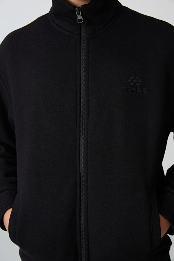 TOMMYLIFE Siyah Pamuklu Kalın İçi Tüylü Yumuşak Dokulu Standart Fit Nakışlı Erkek Çocuk Eşofman Takım - 11256