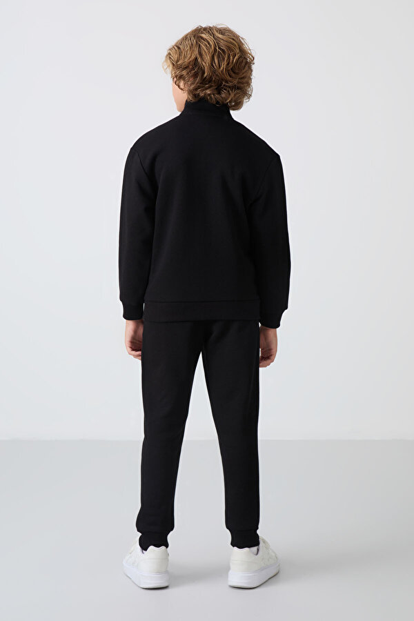 TOMMYLIFE Siyah Pamuklu Kalın İçi Tüylü Yumuşak Dokulu Standart Fit Nakışlı Erkek Çocuk Eşofman Takım - 11256