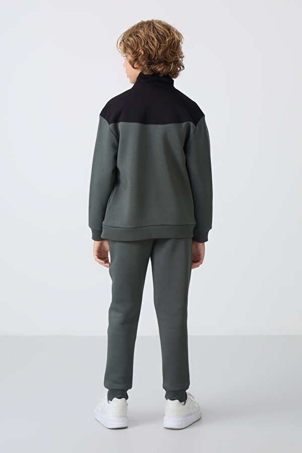 TOMMYLIFE Haki Pamuklu Kalın İçi Tüylü Yumuşak Dokulu Standart Fit Nakışlı Erkek Çocuk Eşofman Takım - 11240