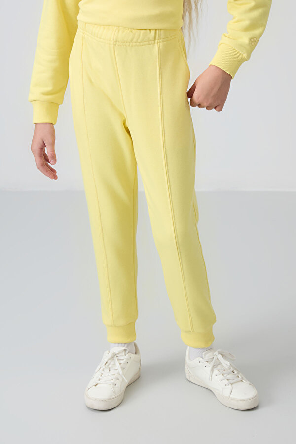 TOMMYLIFE Sarı Pamuklu İçi Tüylü Yumuşak Dokulu Oversize Nakışlı Kız Çocuk Eşofman Takım - 75145