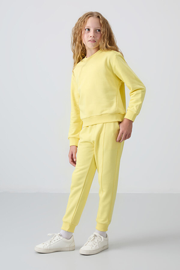 TOMMYLIFE Sarı Pamuklu İçi Tüylü Yumuşak Dokulu Oversize Nakışlı Kız Çocuk Eşofman Takım - 75145