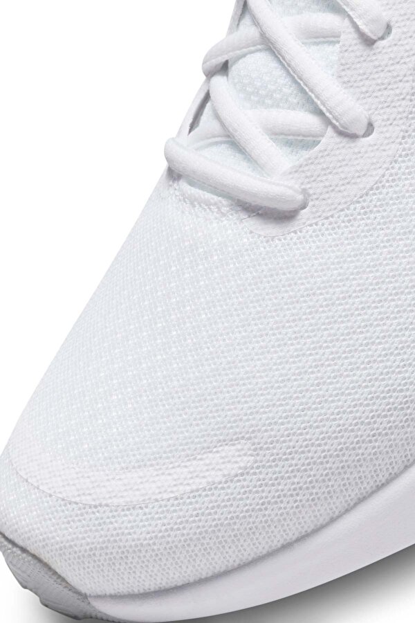 Nike REVOLUTION 7 Beyaz Erkek Koşu Ayakkabısı