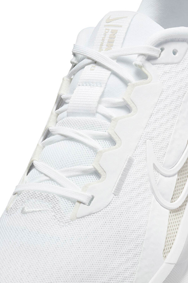 Nike DOWNSHIFTER 13 Beyaz Erkek Koşu Ayakkabısı