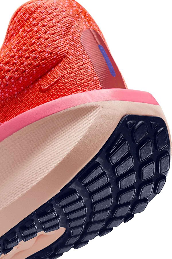 Nike Winflo 11 Kırmızı Kadın Koşu Ayakkabısı