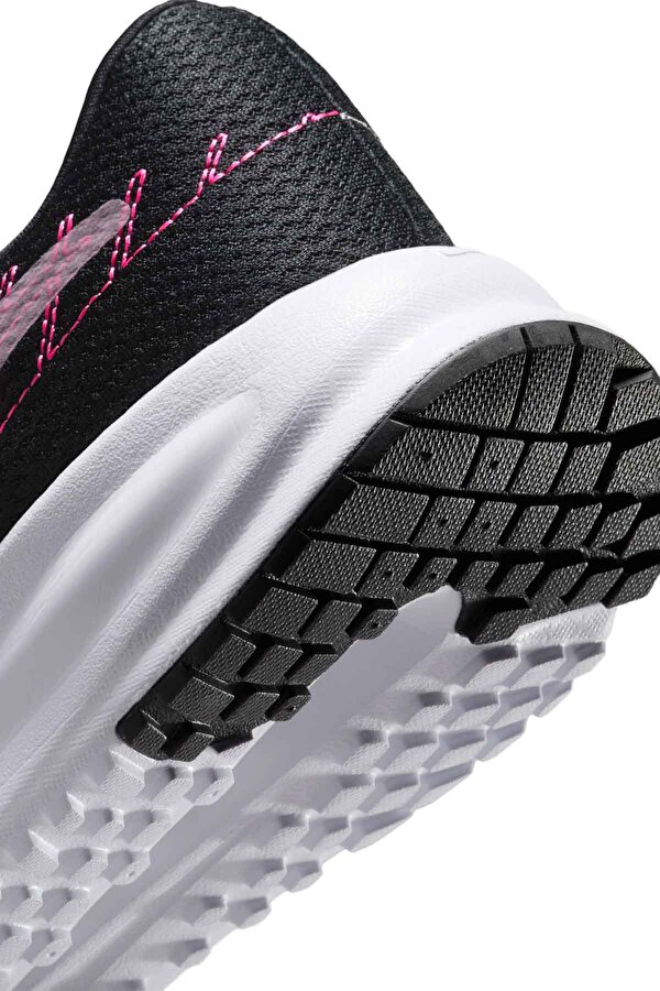 Nike W  RUN DEFY Siyah Kadın Koşu Ayakkabısı