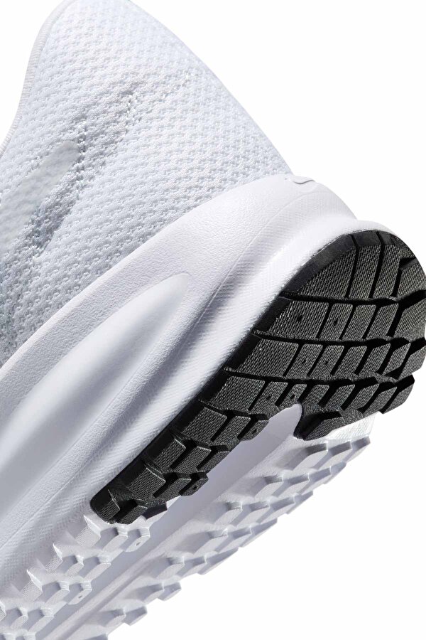 Nike RUN DEFY Beyaz Erkek Koşu Ayakkabısı