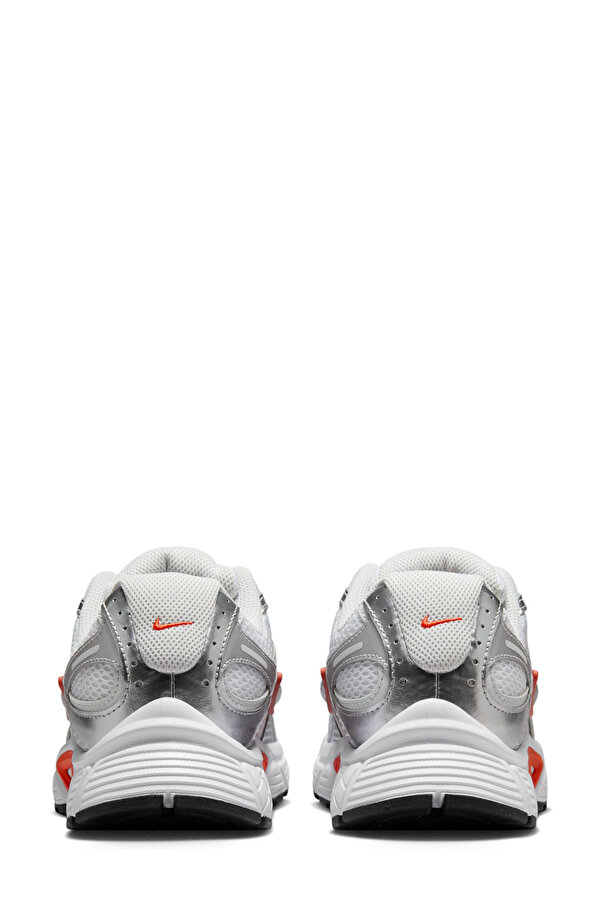 Nike W  V5 RNR Beyaz Kadın Koşu Ayakkabısı