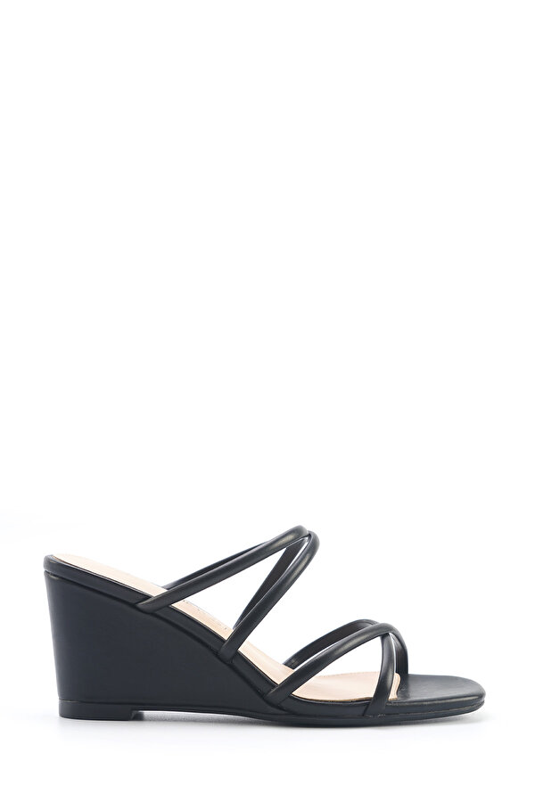 Nine West JORA 5FX Siyah Kadın Dolgu Topuk Terlik